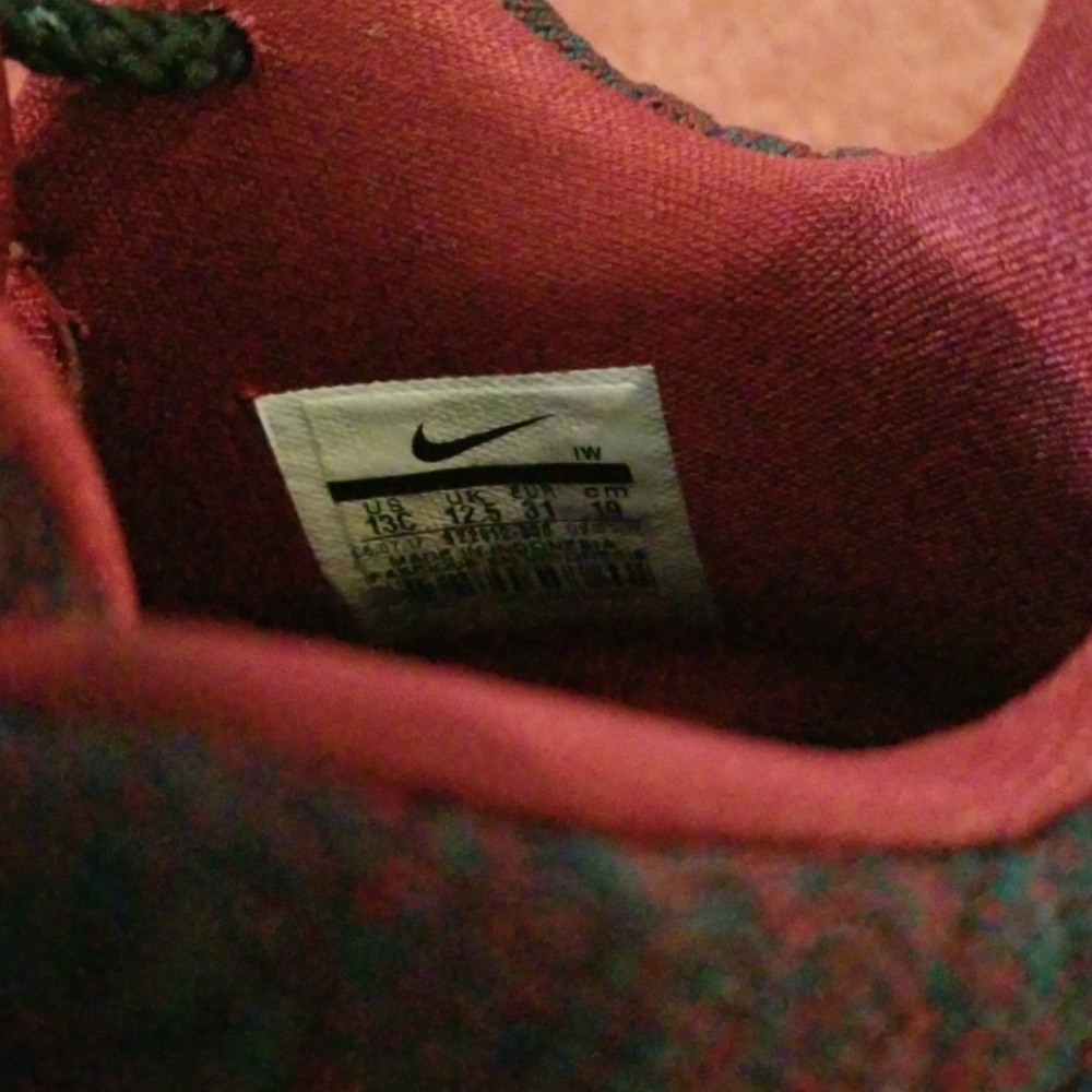 Lebron's - Picture 6 of 8